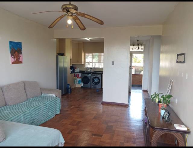3 BEDROOM FLAT FOR SALE IN GLENWOOD